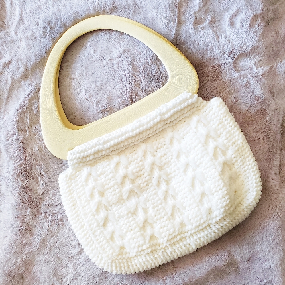Vintage 70s boho white purse